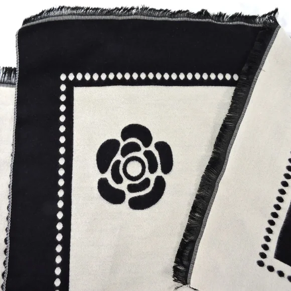 100%  BLACK & BEIGE CASHMERE WOMENS FASHION COMFORT WRAP 24"X72" - Picture 4 of 4